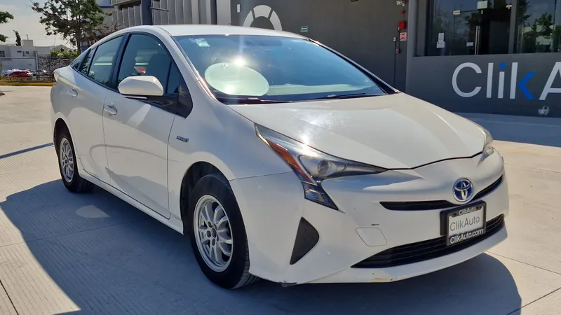 Toyota Prius 2017