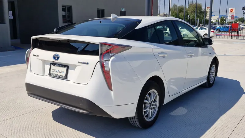 Toyota Prius 2017