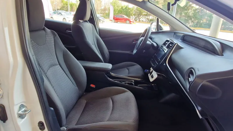 Toyota Prius 2017