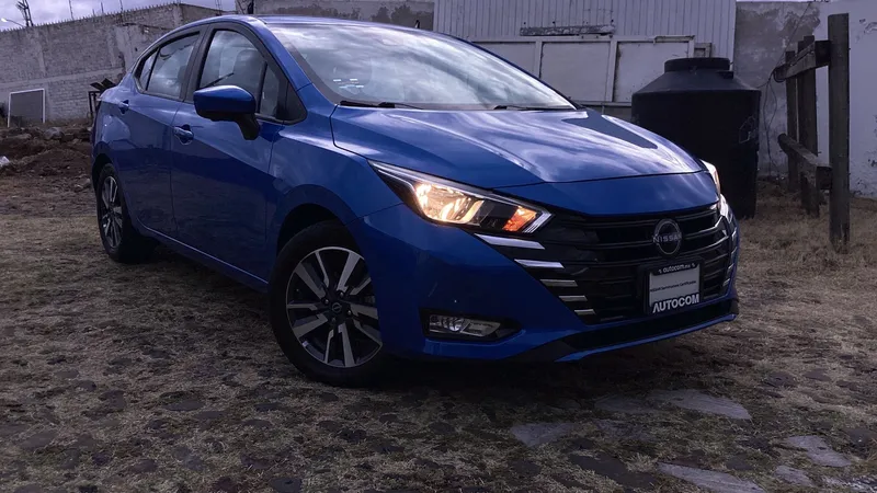 Nissan Versa 2023