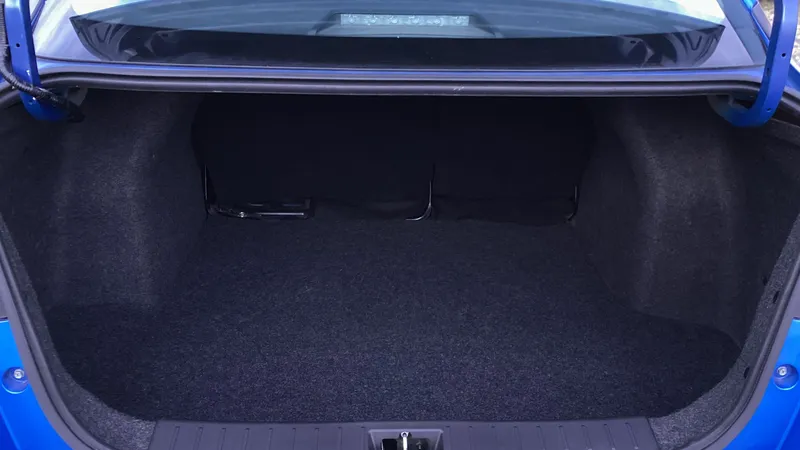 Nissan Versa 2023