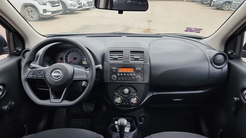 Nissan March 2024