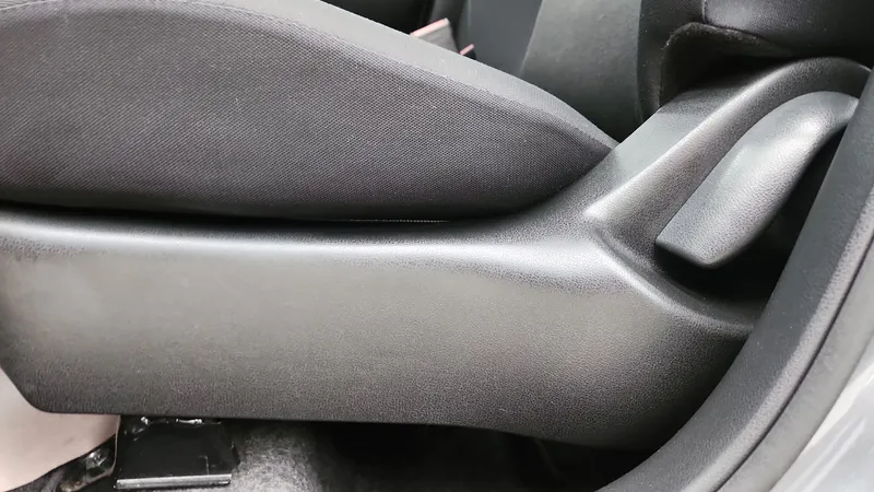 Nissan March 2024