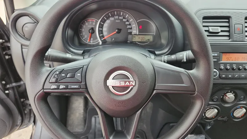 Nissan March 2024
