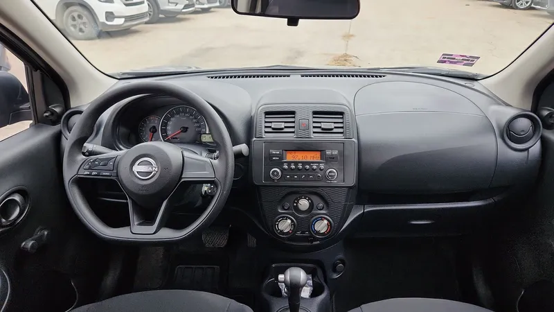 Nissan March 2024