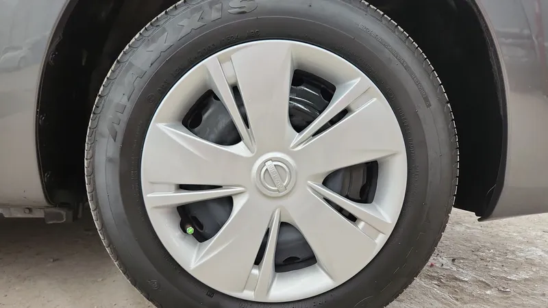 Nissan March 2024