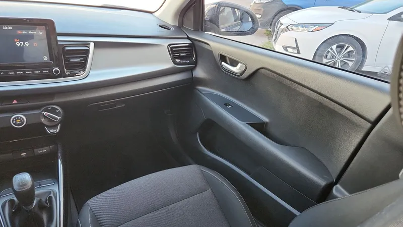 Kia Rio Hb 2022