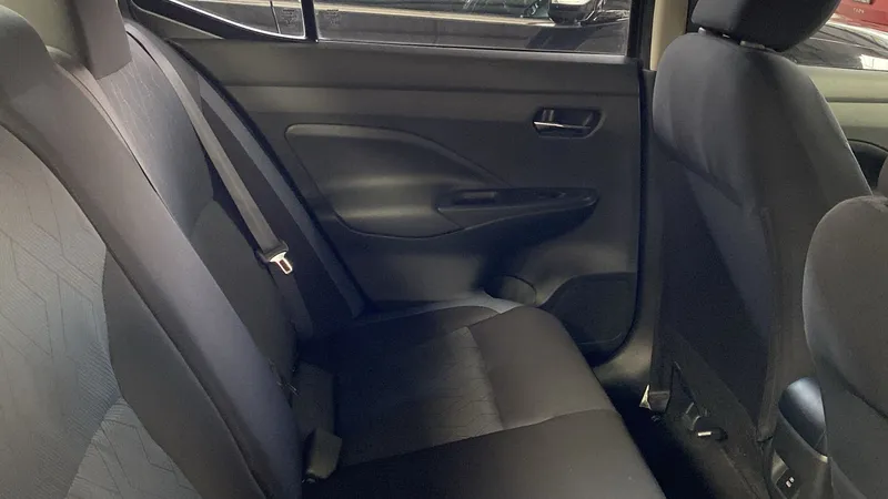 Nissan Versa 2023