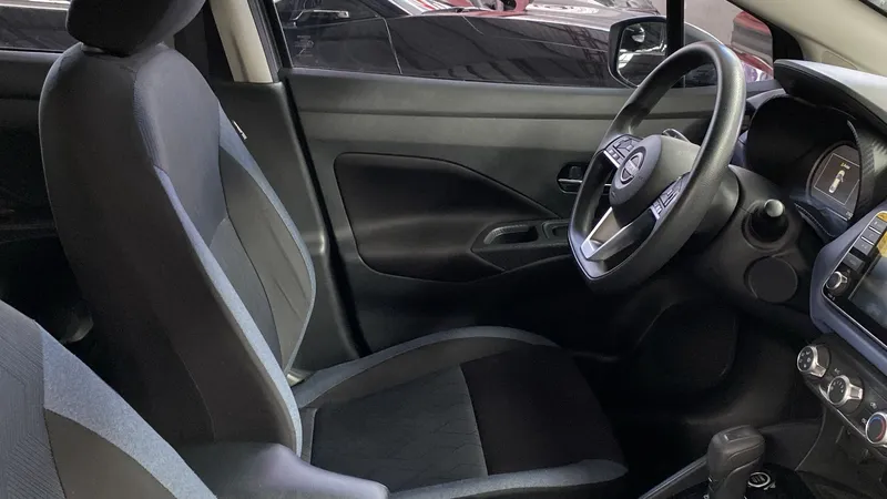 Nissan Versa 2023