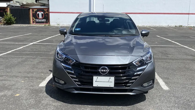 Nissan Versa 2023