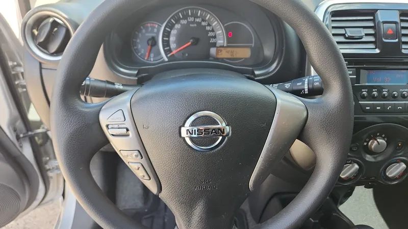 Nissan March 2018