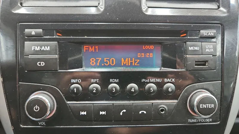 Nissan March 2018
