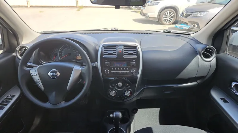 Nissan March 2018