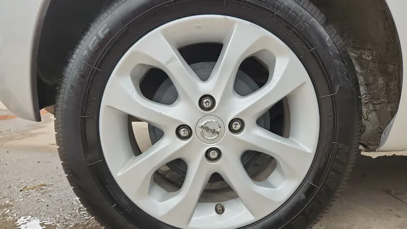 Nissan March 2018
