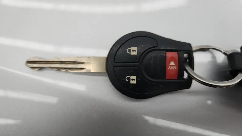 Nissan March 2018