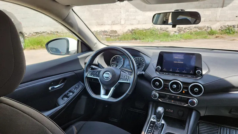 Nissan Sentra 2023