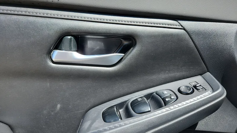 Nissan Sentra 2023