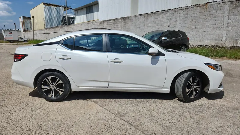 Nissan Sentra 2023