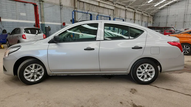 Nissan V-drive 2023
