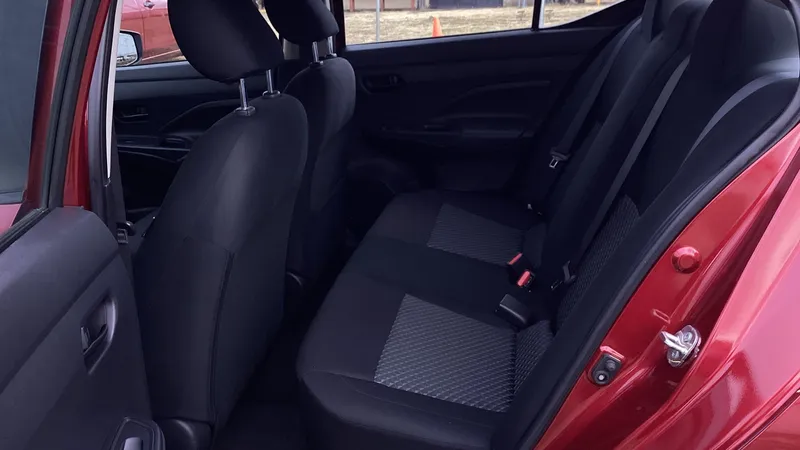 Nissan Versa 2023