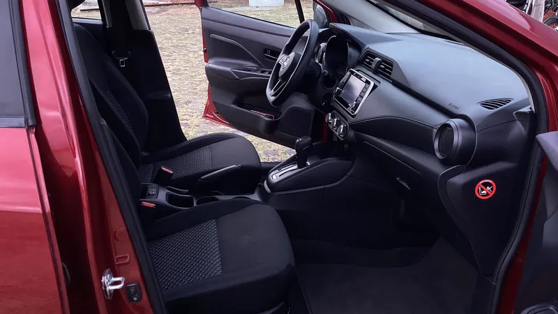 Nissan Versa 2023