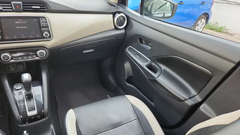 Nissan Versa 2021