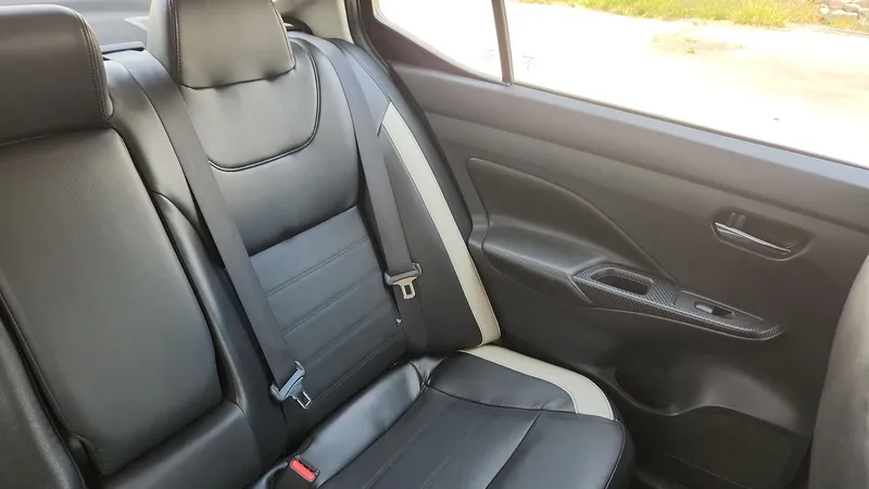 Nissan Versa 2021