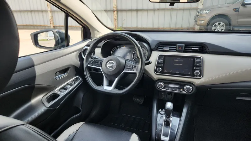Nissan Versa 2021