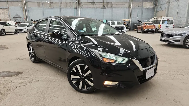Nissan Versa 2021