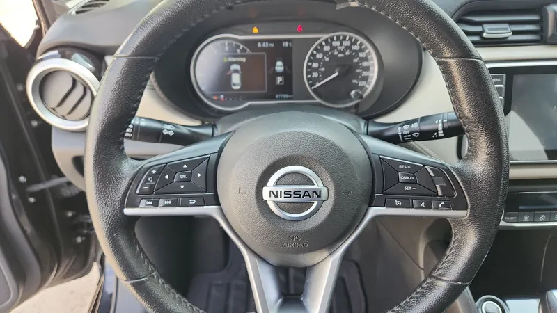 Nissan Versa 2021