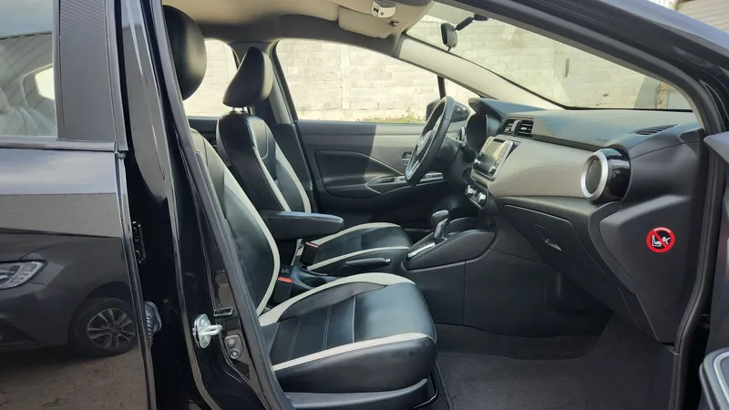 Nissan Versa 2021