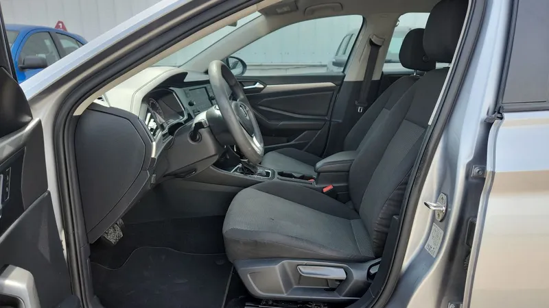 Volkswagen Jetta 2020