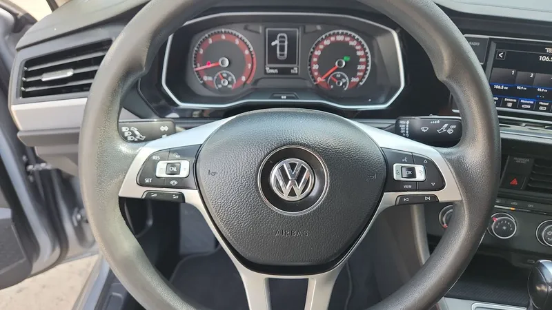 Volkswagen Jetta 2020