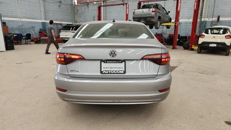 Volkswagen Jetta 2020