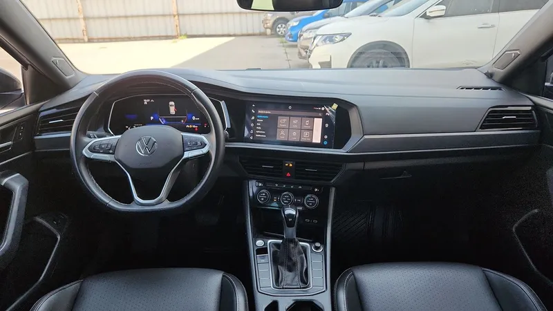 Volkswagen Jetta 2023