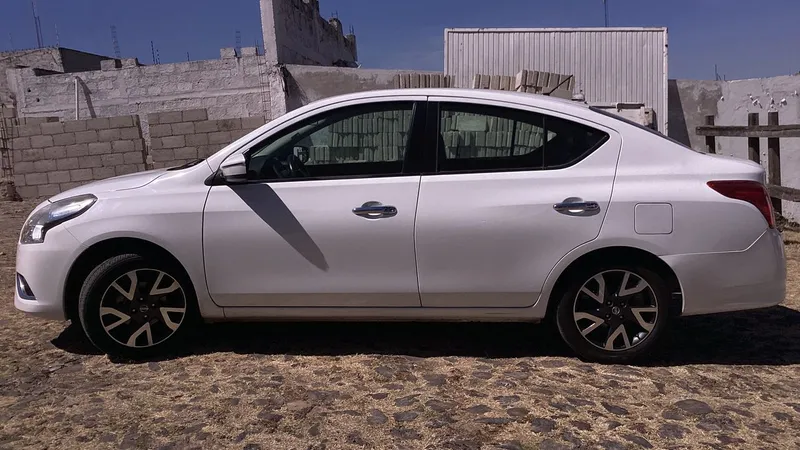 Nissan Versa 2017