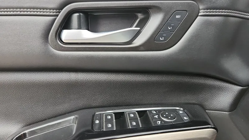 Nissan Pathfinder 2023