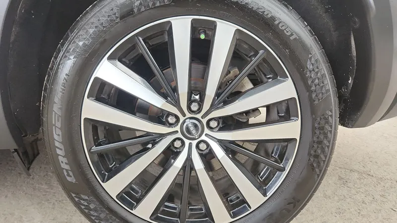 Nissan Pathfinder 2023