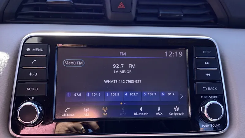 Nissan Versa 2021