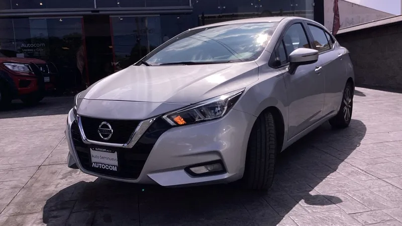 Nissan Versa 2021