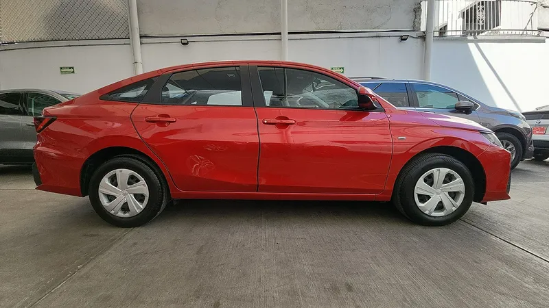 Toyota Yaris 2024