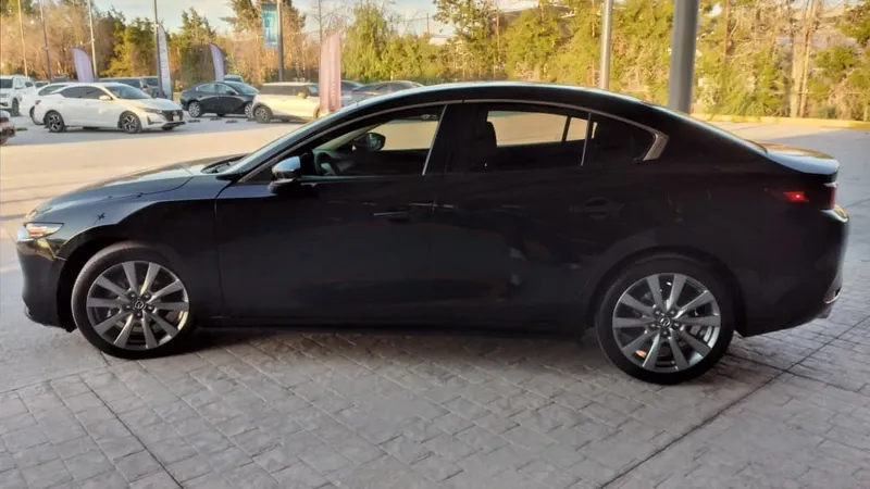 Mazda Mazda 3 2023