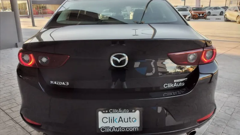 Mazda Mazda 3 2023