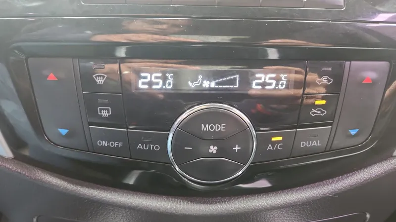 Nissan Np300 Frontier 2020
