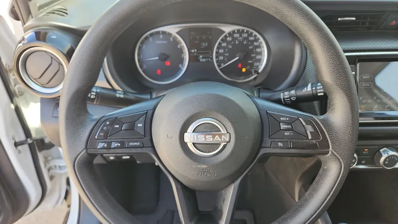 Nissan Kicks 2023