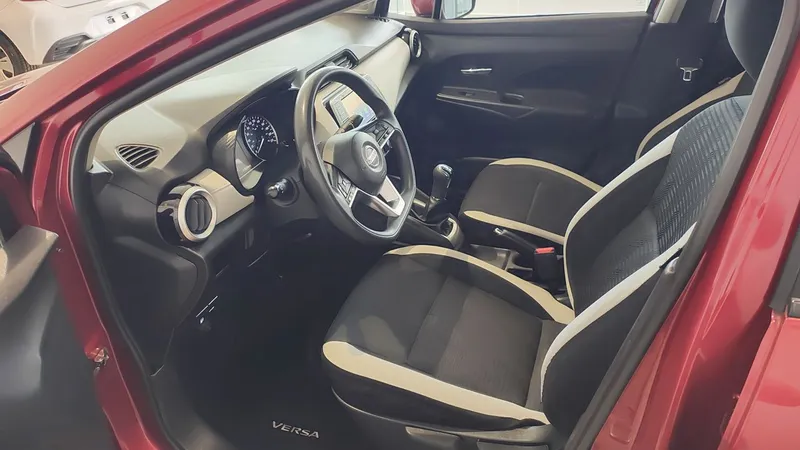 Nissan Versa 2022