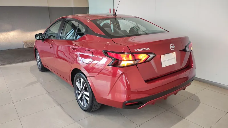 Nissan Versa 2022