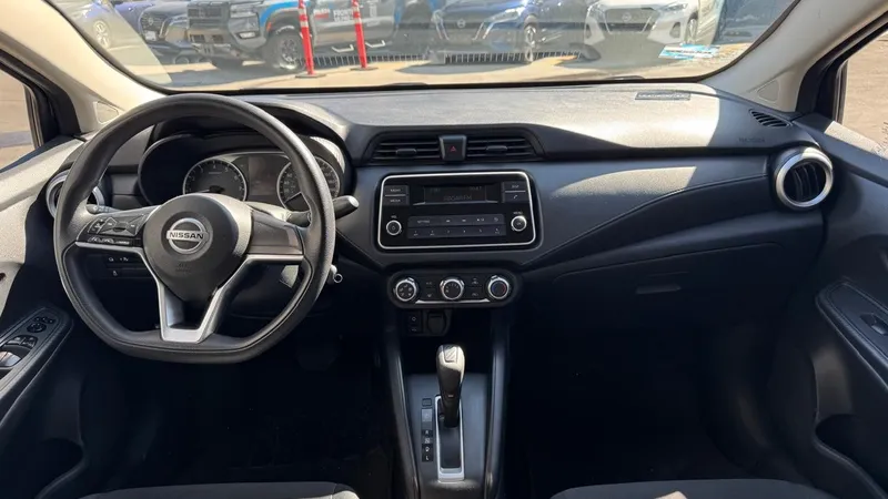 Nissan Versa 2022