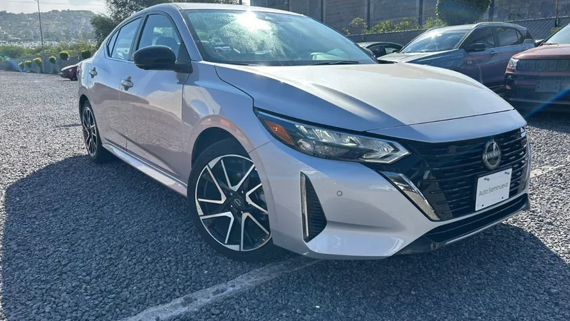 Nissan Sentra 2024