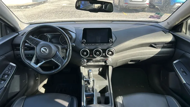 Nissan Sentra 2024